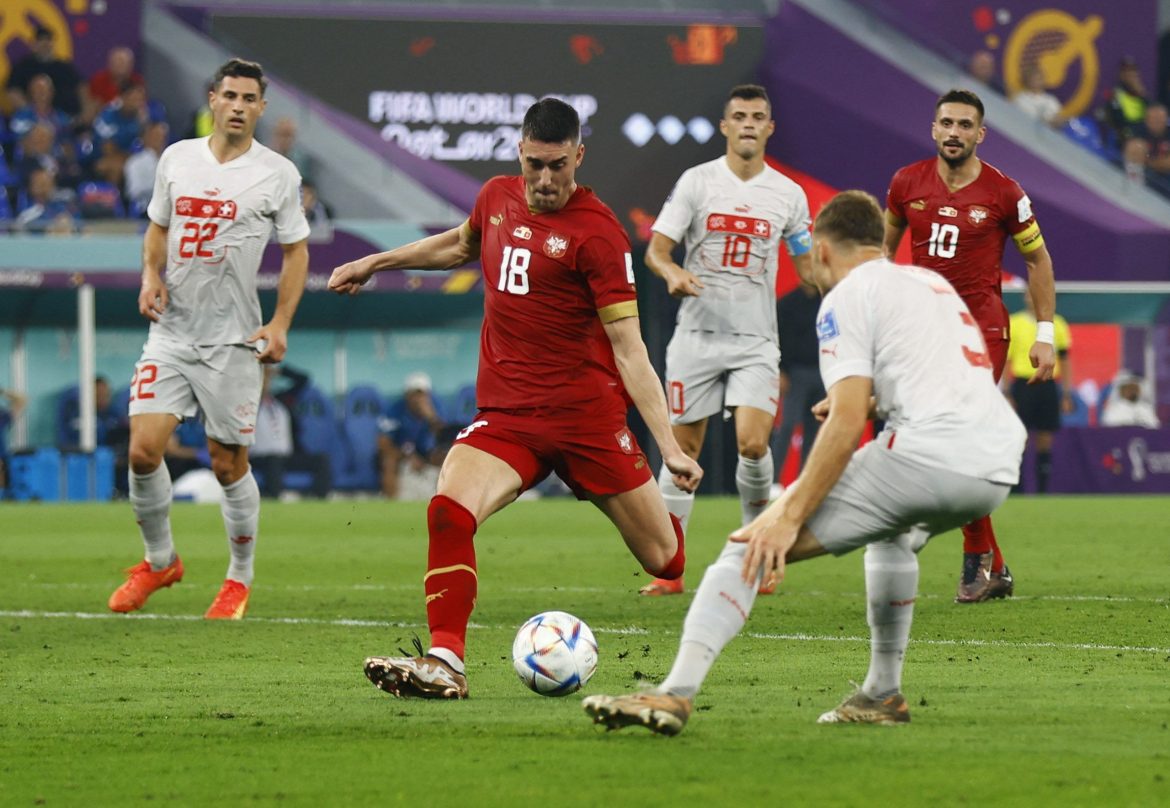 Liverpool eye Vlahovic transfer