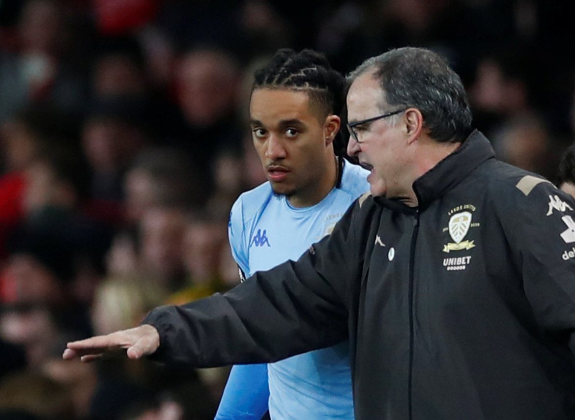 Leeds must axe Helder Costa