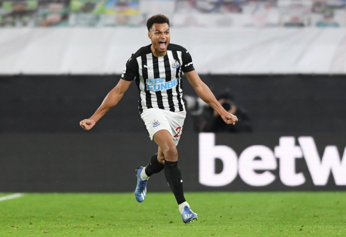 Newcastle urged to tie down Murphy