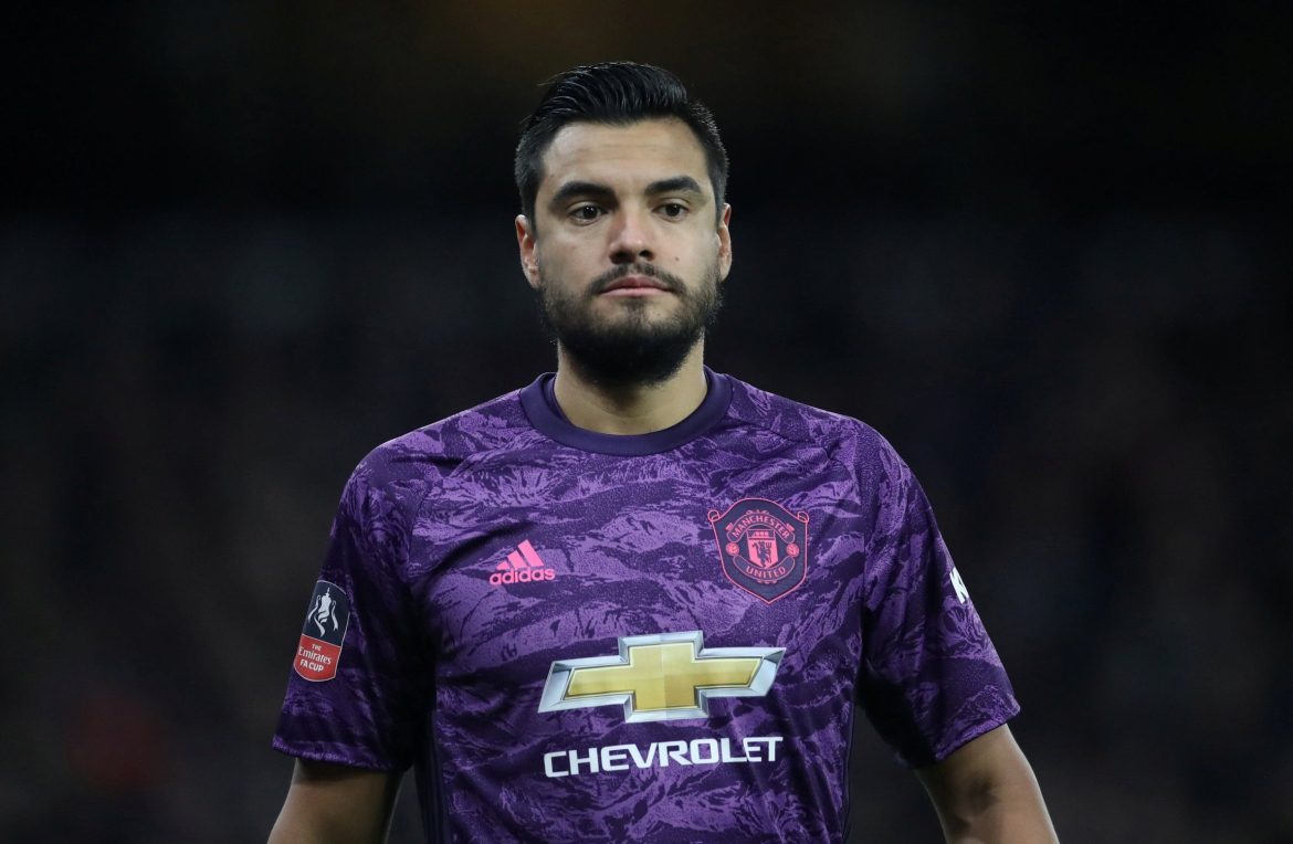 Man Utd’s Sergio Romero must replace David de Gea